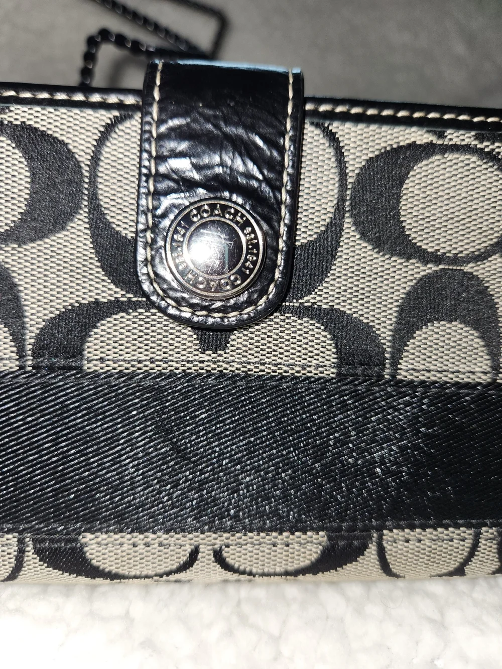 Coach Signature Canvas Wallet in Black And Gray
